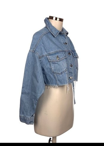 Pull and Bear Düğmeli Açık Mavi Kadın Denim Ceket