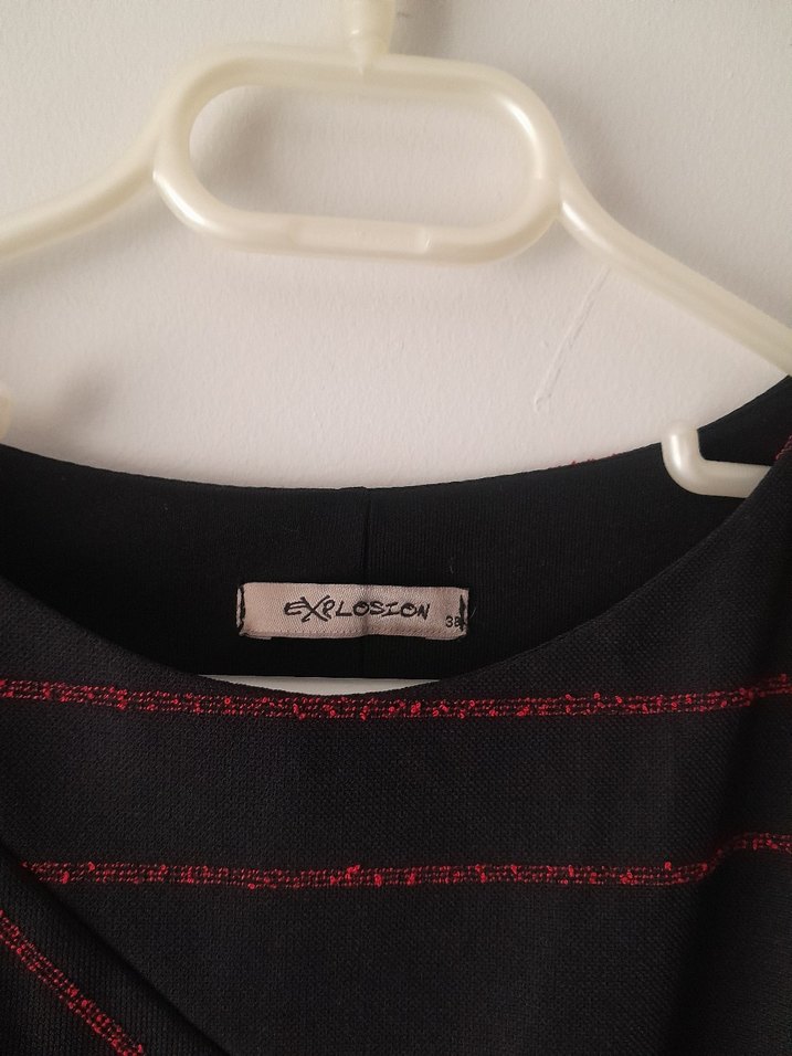 Kolsuz Drapeli Midi Siyah Elbise - Görsel 2