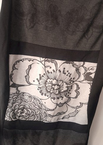 Siyah Desenli Midi Kolsuz Elbise - Görsel 2