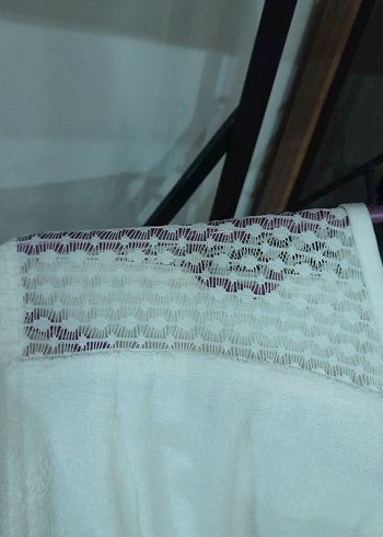 Bohem Beyaz Kadın Bornoz dantel detayli - Görsel 3