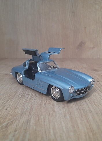 Diğer Mercedes benz 300 sl 1954 1/36 olcekli model araba