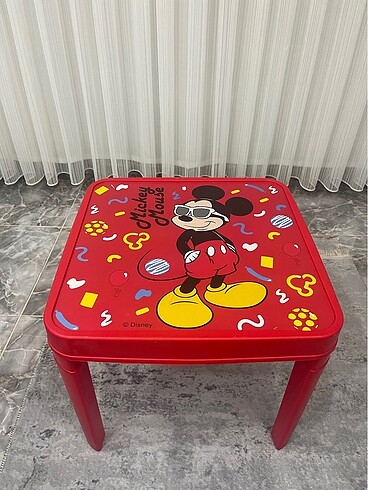 Çocuk masası aktivite masası