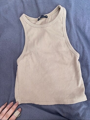 Zara crop