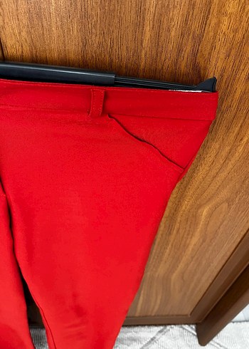 Kemerli Kırmızı Kadın Kumaş Pantolon.koyu turuncu bir rengi var - Görsel 5
