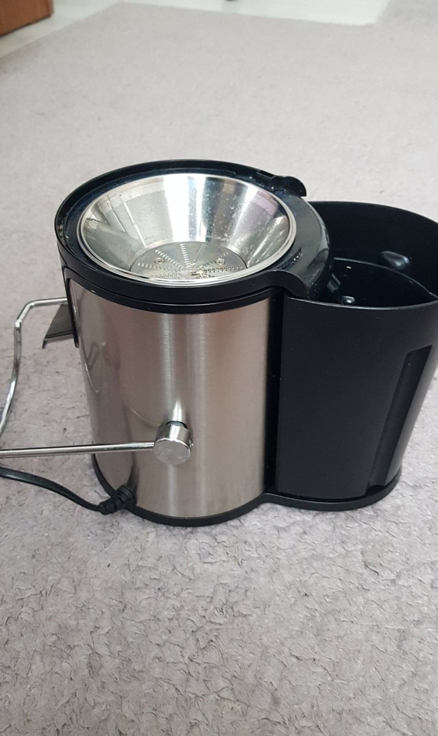 Gri Renkli Katı Meyve Sıkacağı - Görsel 2