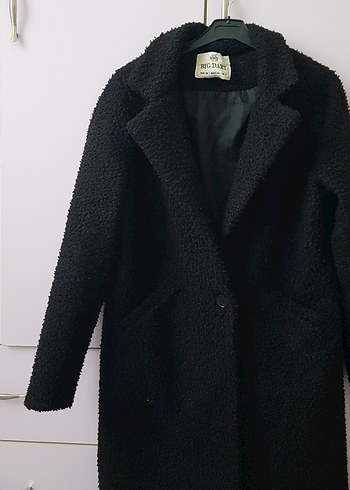 Kadın Siyah Uzun Kürklü Kaban - Görsel 3