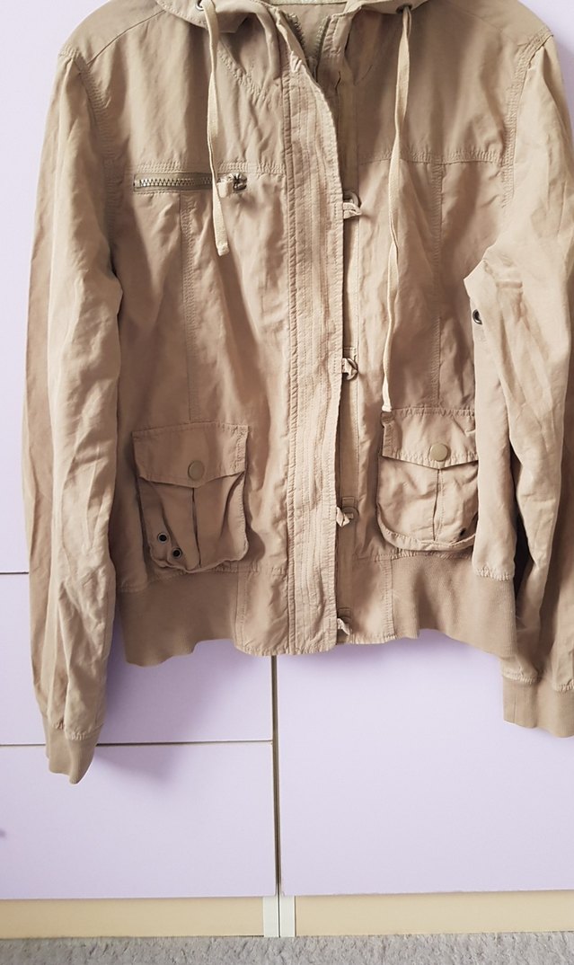 Bej Kadın Keten Düğmeli fermuarlı Ceket. sütlü kahve rengindedir - Görsel 3