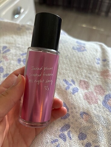 Victoria s Secret Victoria Secret Pure Seduction seyahat boy vücut spreyi