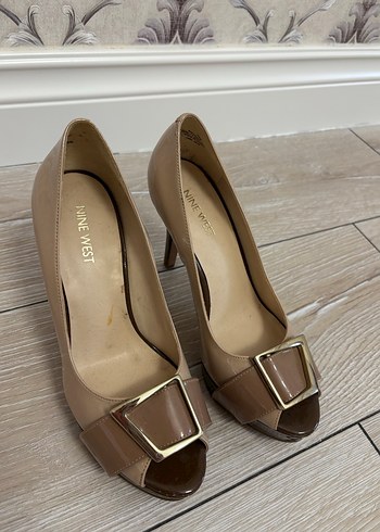 Nine West 37