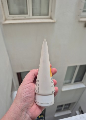 Bioderma Photoderm Spot SPF 50 Güneş Koruyucu Krem 150 ml - Görsel 2