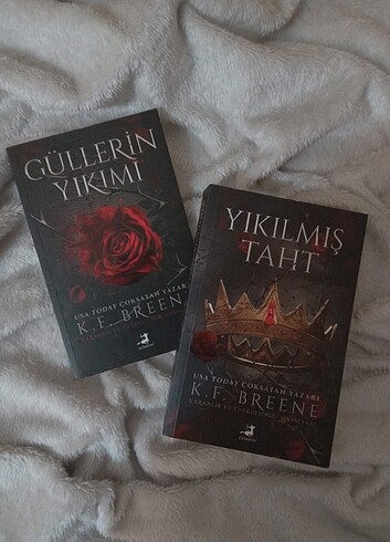 Güllerin yıkımı ve yıkılmış taht _ K.F.Breene