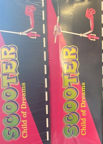 Diğer Renkli Pembe Çocuk Scooterı