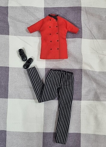 Barbie bebek kıyafetleri