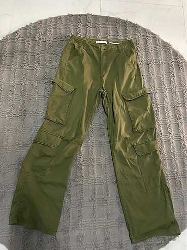 Bershka kargo pantolon