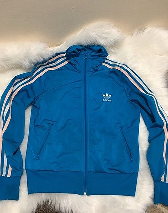 adidas üst