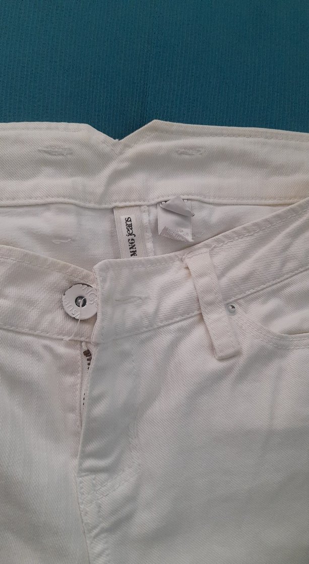 Kadın Beyaz Koton Bermuda Şort - Görsel 2