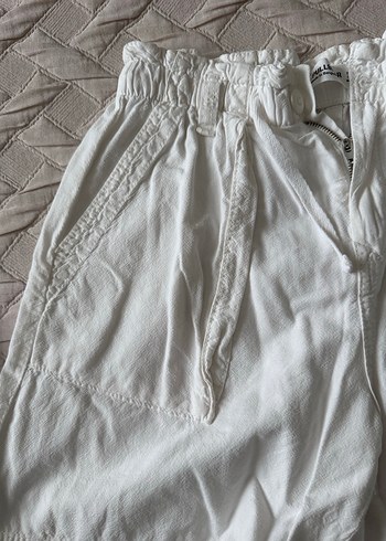 Kadın beyaz şort - Görsel 2