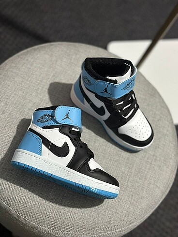 26 Beden çeşitli Renk Nike Airjordan spor ayakkabı 26-27-28-29-30-31-32-33-34-35 num