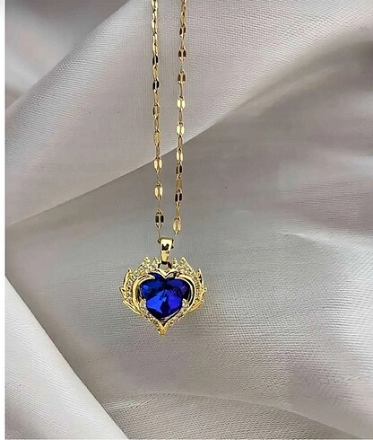 Accessorize Sevgililer günü hediyesi Çelik kalpli kolye