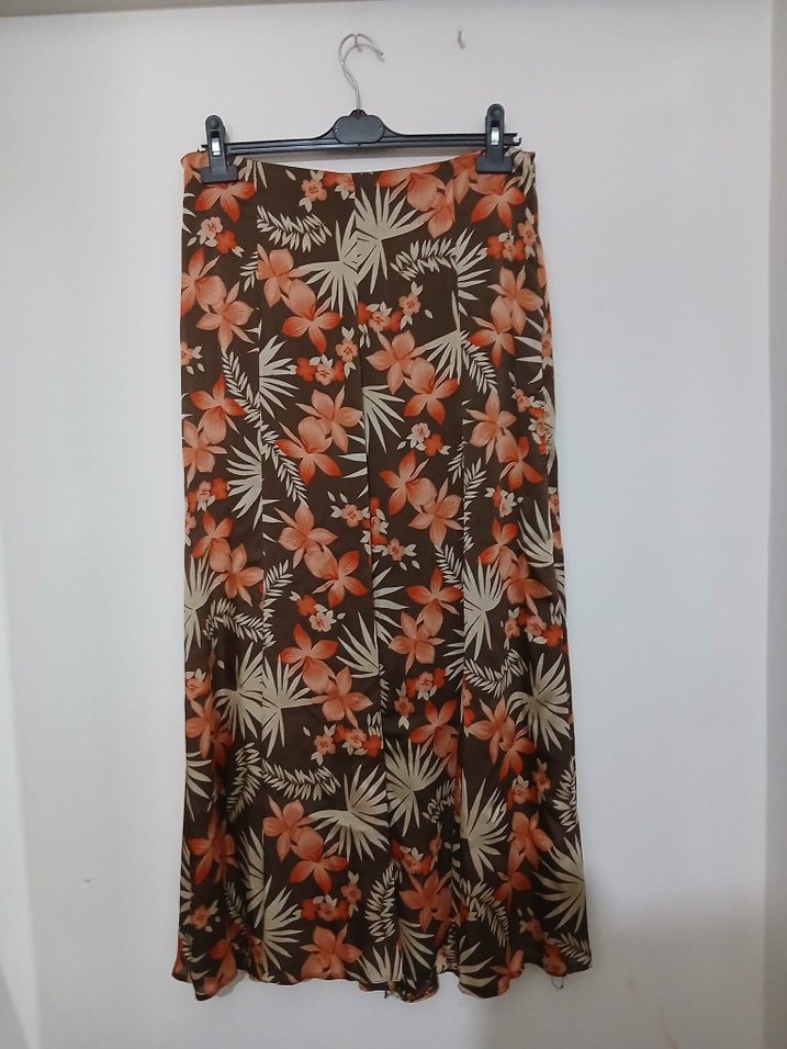 Kahverengi Desenli Uzun Kadın Takım Elbise - Görsel 3