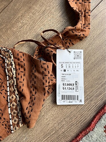 Zara zara büstiyer