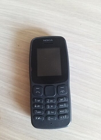 Nokia tuşlu cep telefonu 