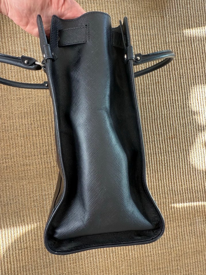 Salvatore Ferragamo Siyah El Çantası — görsel 4/9
