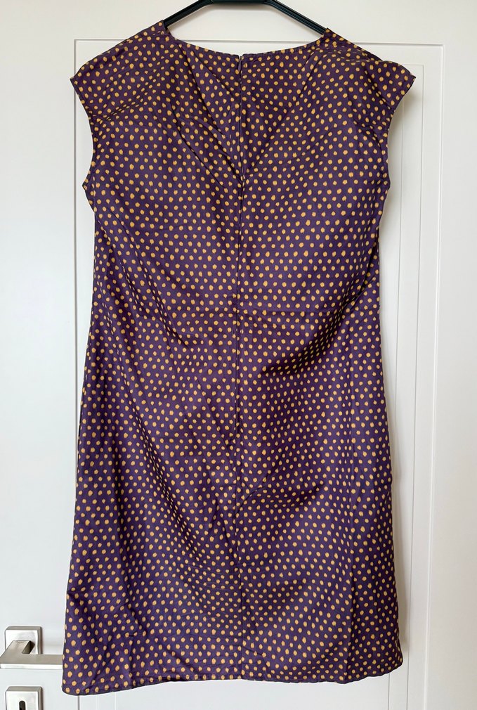 Hugo Boss Puantiyeli Elbise - Görsel 4