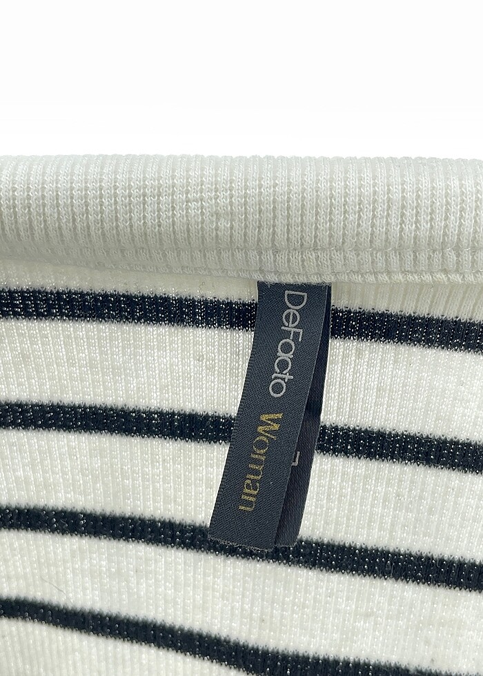 Defacto T-shirt %70 İndirimli. - Görsel 4