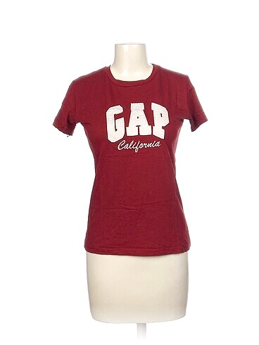 Diğer T-shirt %70 İndirimli.