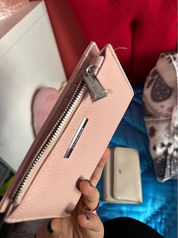 Beden Sıfır Stradivarius cüzdan