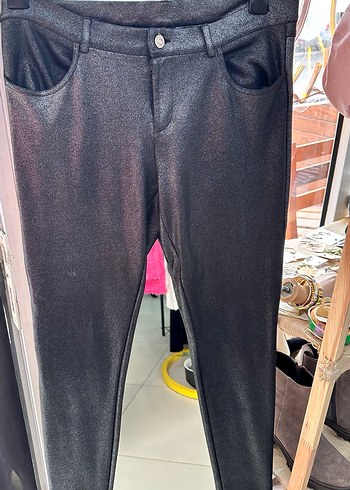 Bodyflirt marka 40 beden Siyah Parlak pantolon likralı - Görsel 2