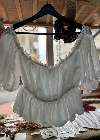 Beyaz tül Drapeli Mini Bluz - Görsel 2