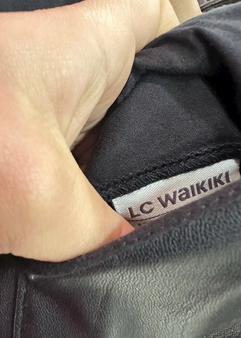 Lc waikiki 38 beden Siyah Deri elbise - Görsel 5