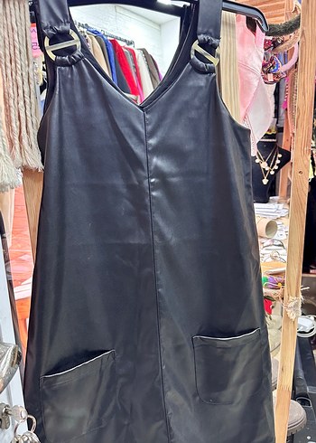 Lc waikiki 38 beden Siyah Deri elbise - Görsel 4