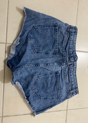 Quzu Düğmeli Gri Mavi Kadın Mini Denim Şort