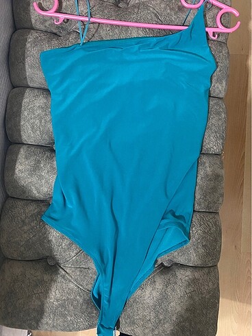 Yeşil bodysuit