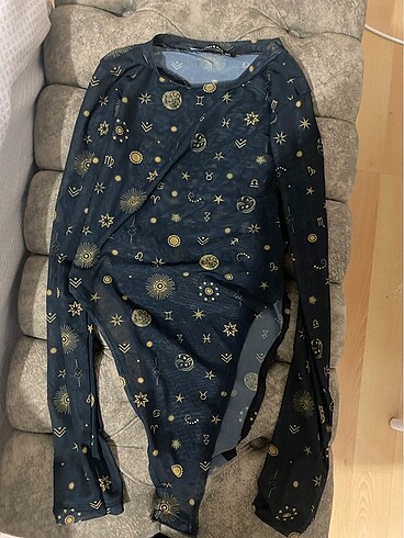 Transparan bodysuit