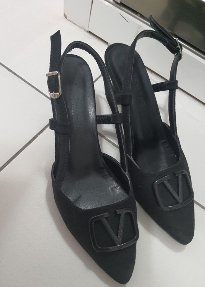 Topuklu ayakkabı - Görsel 2