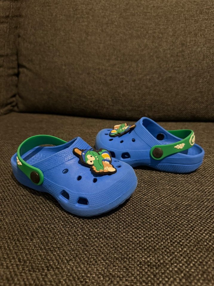 Mavi Renkli Erkek Çocuk Kaydırmaz Terlik - Görsel 2