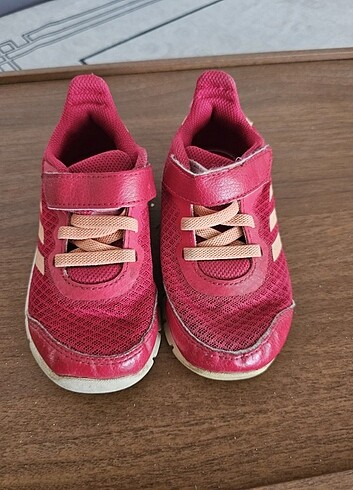 Adidas Kırmızı spor ayakkabı 