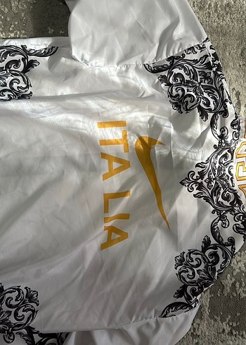 m Beden İtalya Yağmurluk
