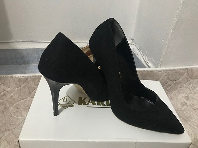 37 Beden Siyah stiletto ayakabı