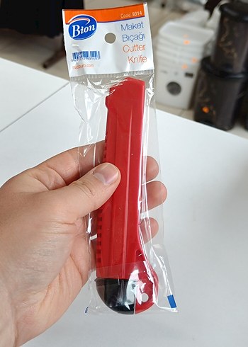 Bion Kırmızı Maket Bıçağı - Görsel 2