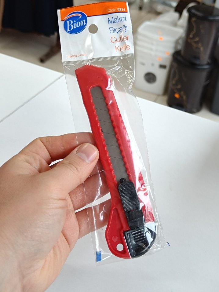 2'li Renkli Plastik Maket Bıçağı - Görsel 3