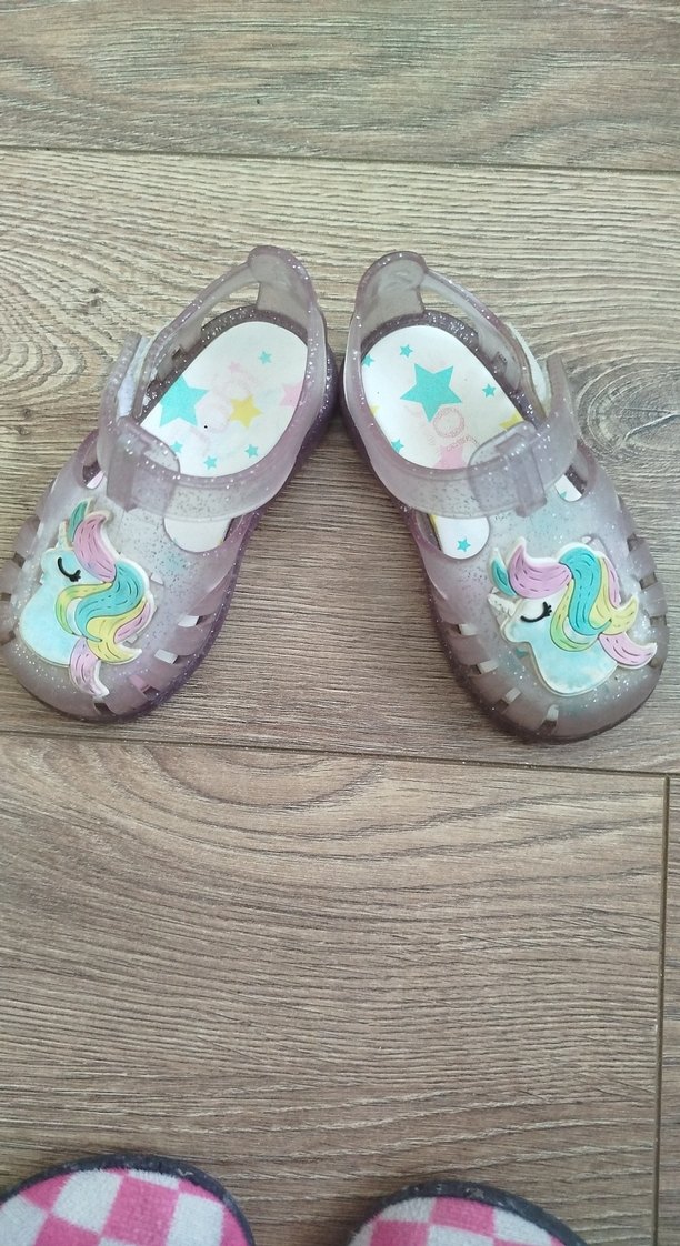 Parlak Unicorn Desenli Kız Çocuk Terlik - Görsel 2