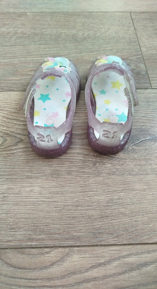 Parlak Unicorn Desenli Kız Çocuk Terlik - Görsel 3