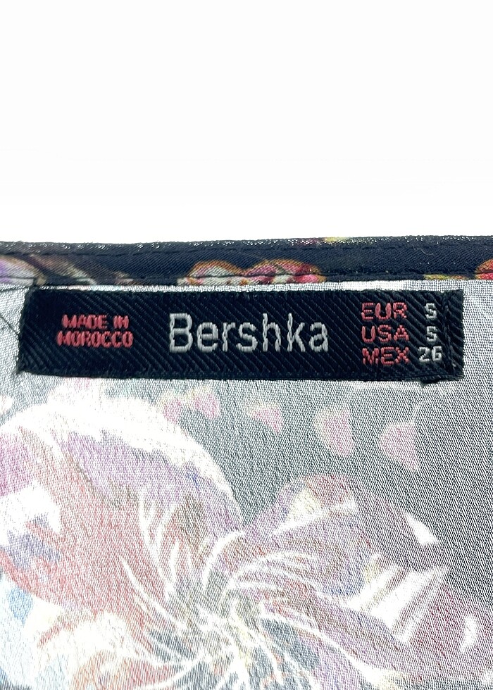 Bershka Pareo %70 İndirimli. - Görsel 4