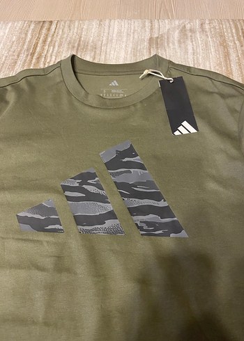 Adidas Orijinal Tişört - Görsel 2