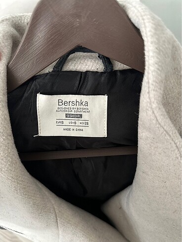 Bershka Bershka mont S beden